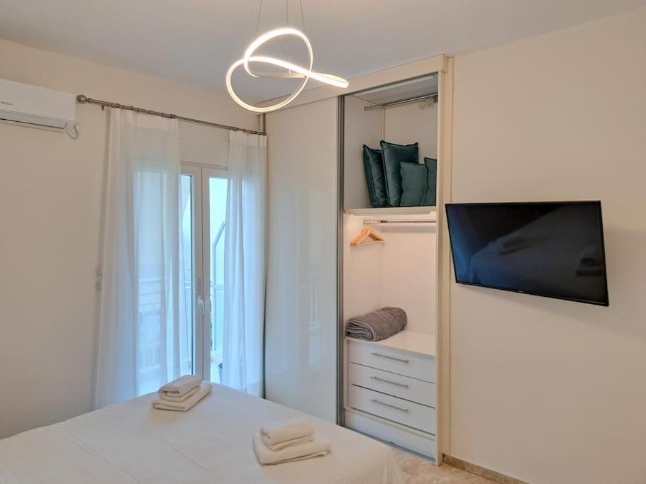 Luxury Suite Patras Eksteriør billede