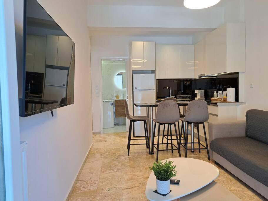 Luxury Suite Patras Eksteriør billede